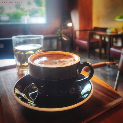 Hot Americano (Seasonal Blend)