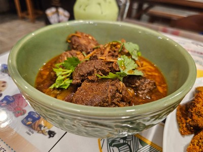 เฮือนของพ่อ My daddy's home ซอยพุทธบูชา 26