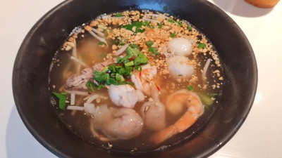 ก๋วยเตี๋ยวต้มยำ น้ำใส