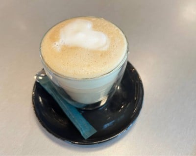 ลาเต้ร้อน