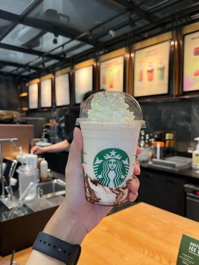 Vienna Creamy Cream Frappuccino