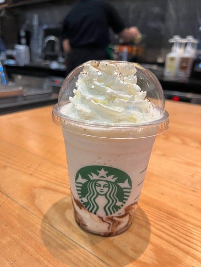 Vienna Creamy Cream Frappuccino