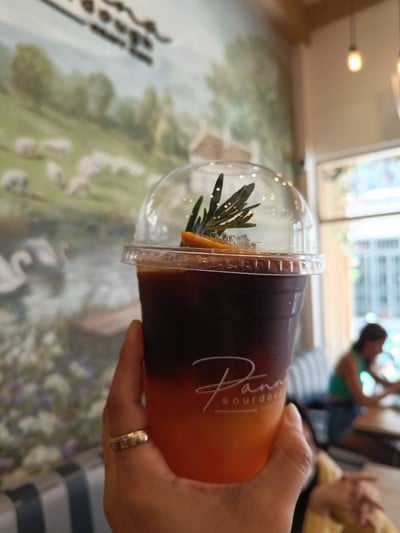 อาหาร หรือ เครื่องดื่ม