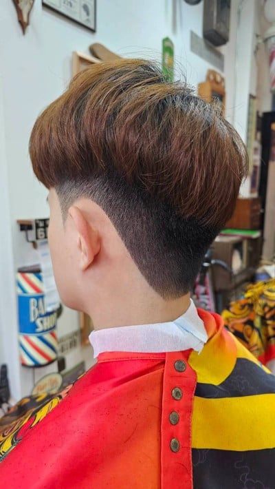 1993 Barber Shop (ตัดผมชาย)