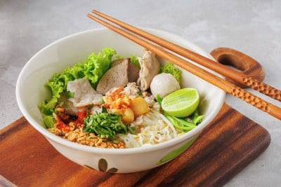 เมนูของร้าน จงเฮง ก๋วยเตี๋ยวต้มยำ นิมมาน ซอย6 นิมมาน ซอย6