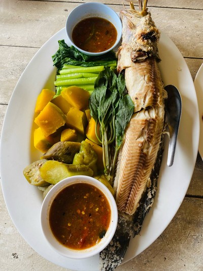 ปลาช่อนเผาเกลือ