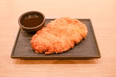 GENBU Sushi Bar & Izakaya ร้านซูชิบาร์สไตล์โอมากาเสะ