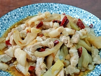หมูสามชั้นผัดผักกาดดอง
