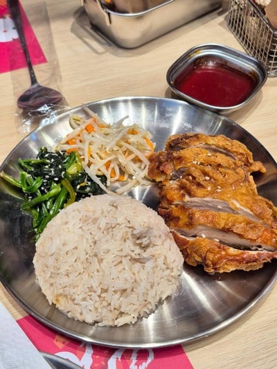ข้าวมันไก่กรอบ