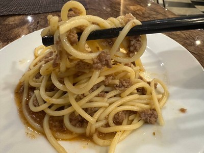 สปาเก็ตตีซอสเนื้อ