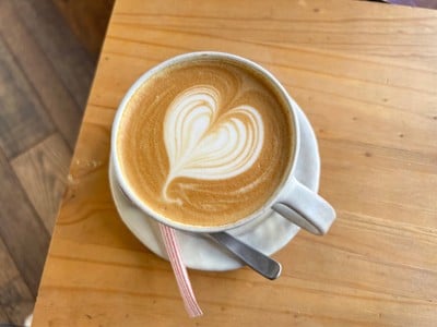 ลาเต้ร้อน