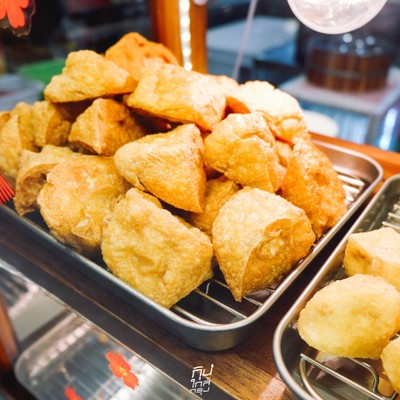 เฮงเฮงเต้าหู้ - Lucky Tofu เต้าหู้ทอดโบราณ สูตร 80 ปี