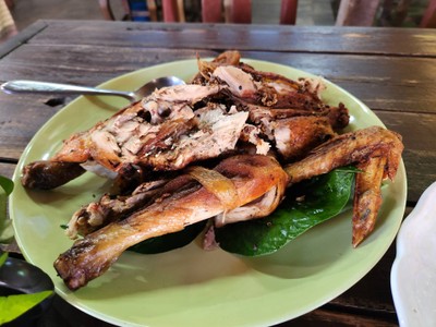 ปีกไก่ทอดมะแขว่น
