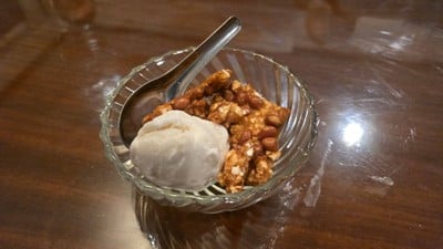 ไอศครีมกับถั่วสุโขทัย