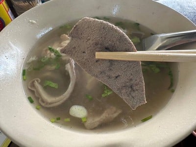 เกาเหลาเครื่องใน + สมองหมู