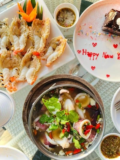 ต้มยำปลาหมึก