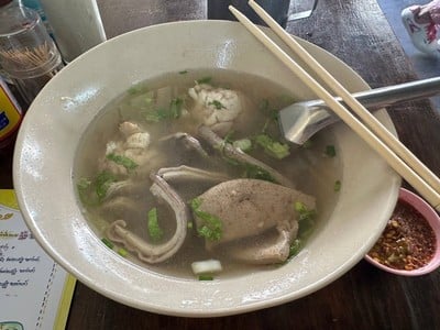 เกาเหลาเครื่องใน + สมองหมู