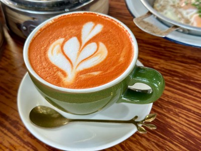 ชาไทยร้อน