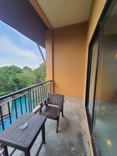 ชลิชารีสอร์ท