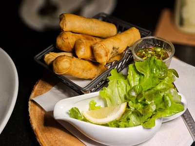 อาหาร หรือ เครื่องดื่ม