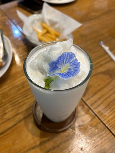 มะพร้าวนมสดปั่น