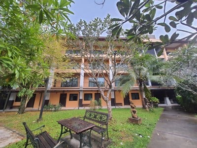 ชลิชารีสอร์ท