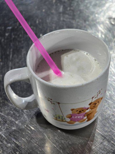 ไอศกรีมนมตราหมีปั่น