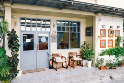 Achcha Cafe “อัฌชา คาเฟ่” คาเฟ่ลับสุดคิ้วท์ ย่านอิสรภาพ