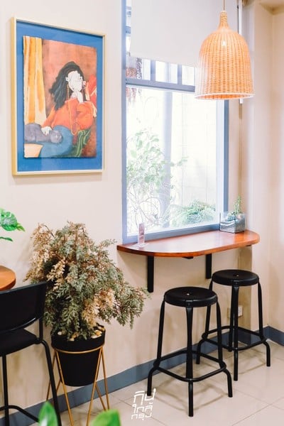 Achcha Cafe “อัฌชา คาเฟ่” คาเฟ่ลับสุดคิ้วท์ ย่านอิสรภาพ