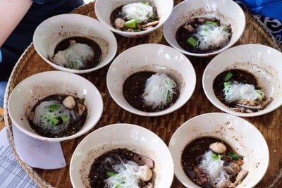 ก๋วยเตี๋ยวเรืออยุธยา ลาดพร้าววังหิน 4