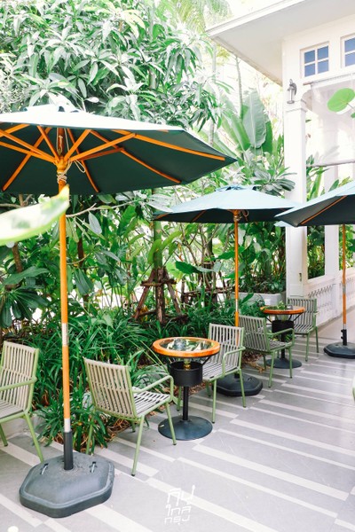 "ดาหลา คาเฟ่" Baan Dalaa by Angkana