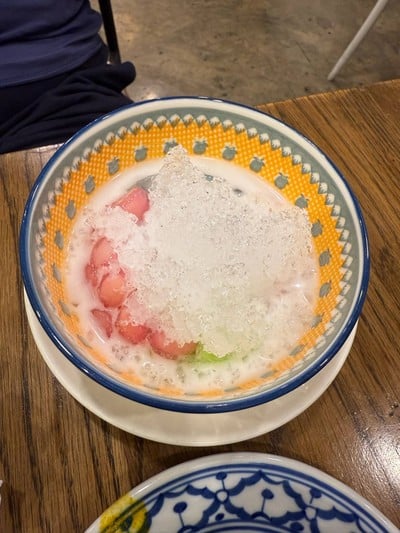 สลิ่มทับทิมกรอบ