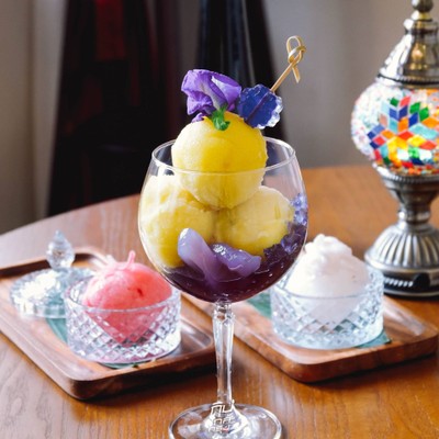 "ดาหลา คาเฟ่" Baan Dalaa by Angkana