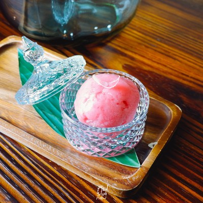 "ดาหลา คาเฟ่" Baan Dalaa by Angkana