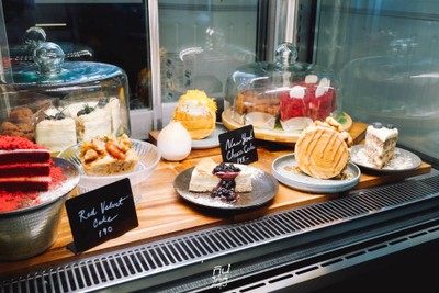 "ดาหลา คาเฟ่" Baan Dalaa by Angkana