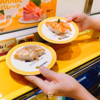 Genki Sushi ซูชิสายพานเสิร์ฟด้วยรถไฟความเร็วสูงส่งถึงโต๊ะ!!