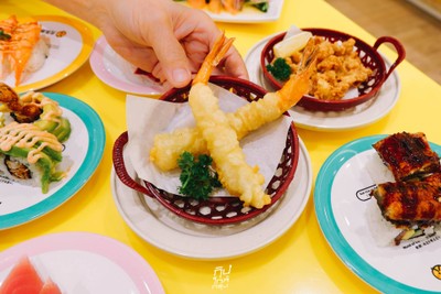Genki Sushi ซูชิสายพานเสิร์ฟด้วยรถไฟความเร็วสูงส่งถึงโต๊ะ!!