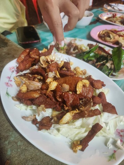 อาหาร หรือ เครื่องดื่ม