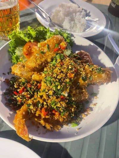 กุ้งทอดคั่วพริกเกลือ