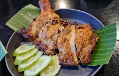 ไก่ย่างมะแขว่น