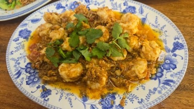 กุ้งทอดกระเทียม