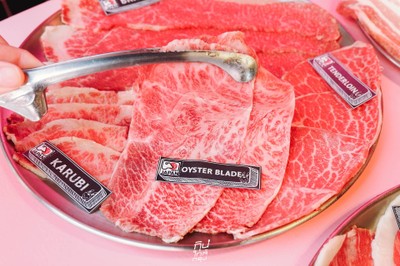 Mannaja Charcoal Grilled Houseบุฟเฟ่ต์ปิ้งย่างเกาหลีพรีเมียม