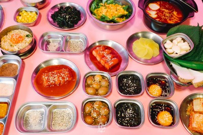 Mannaja Charcoal Grilled Houseบุฟเฟ่ต์ปิ้งย่างเกาหลีพรีเมียม