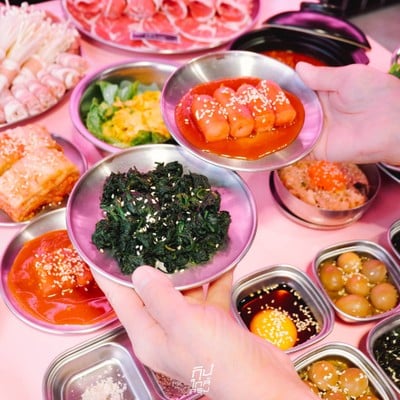 Mannaja Charcoal Grilled Houseบุฟเฟ่ต์ปิ้งย่างเกาหลีพรีเมียม