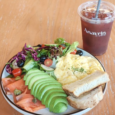 อาหาร หรือ เครื่องดื่ม