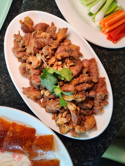 อาหาร หรือ เครื่องดื่ม