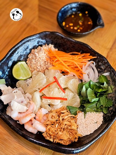 ยำส้มโอ