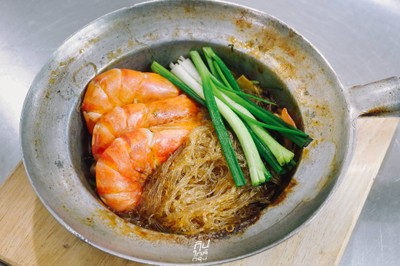 อบเจริญ ร้านลับสุดยอดความอร่อยสารพัดเมนูหม้ออบ ย่านบางพลัด