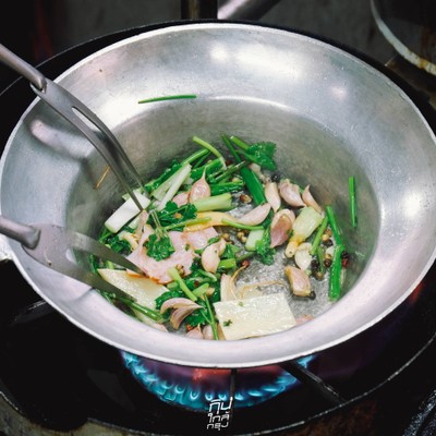 อบเจริญ ร้านลับสุดยอดความอร่อยสารพัดเมนูหม้ออบ ย่านบางพลัด