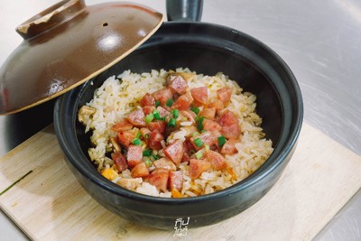 อบเจริญ ร้านลับสุดยอดความอร่อยสารพัดเมนูหม้ออบ ย่านบางพลัด